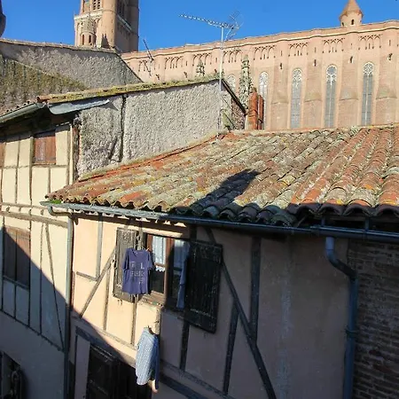 Sous Les Toits De Sainte-cecile *