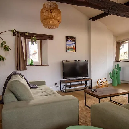 Sous Les Toits De Sainte-cecile Ferienhaus *