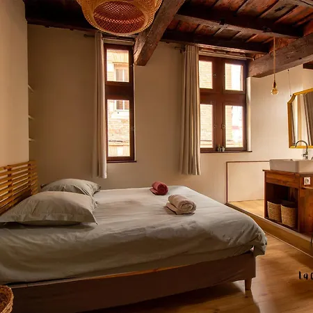 Sous Les Toits De Sainte-cecile Ferienhaus *