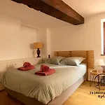 Sous Les Toits De Sainte-cécile * Albi