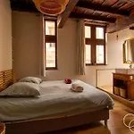 Hébergement de vacances Sous Les Toits De Sainte-cécile *