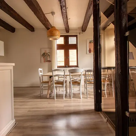 Sous Les Toits De Sainte-cécile Hébergement de vacances Albi
