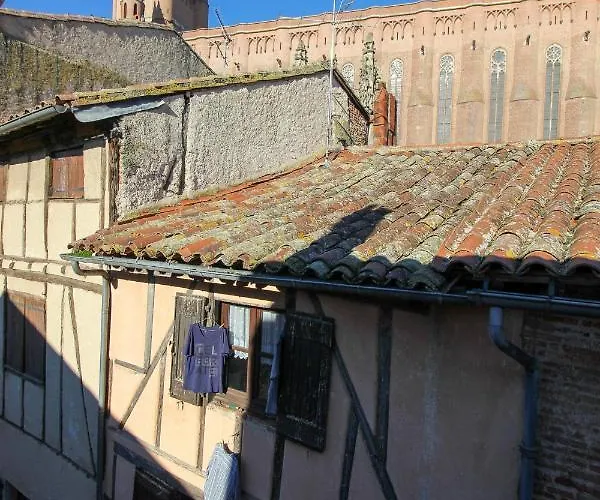 Sous Les Toits De Sainte-cecile *