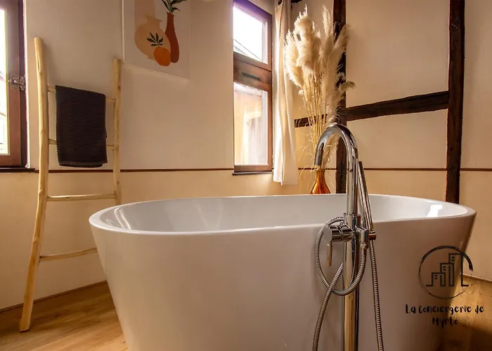 Дом отдыха Sous Les Toits De Sainte-cecile