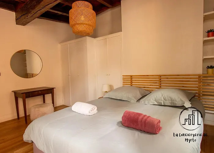 Дом отдыха Sous Les Toits De Sainte-cecile